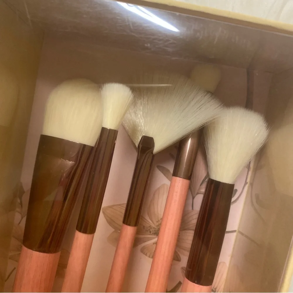 Luxie makeup brushes set